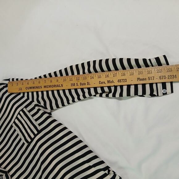 Ann Taylor LOFT medium petite adjustable sleeve black and white tunic easy care - Picture 10 of 12